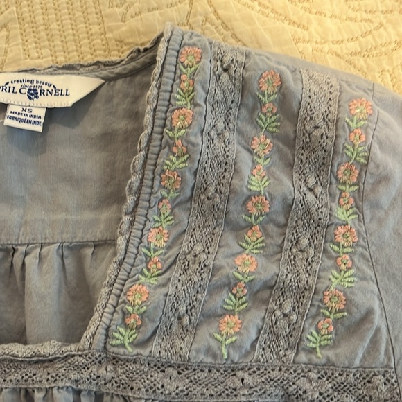 April Cornell Embroidered Nightie; Size XS - Picture 5 of 9